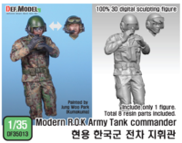 Modern ROK Army Tank Commander for K2 (Digital camo Uniform) - Image 1